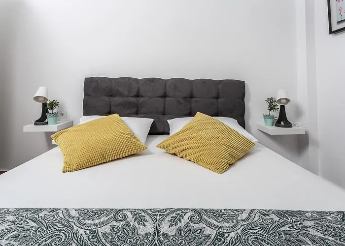 Hba 2 Vergia Appartement *
